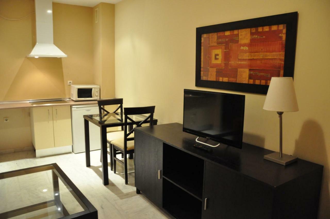 Apartamentos Luxsevilla Palacio Kültér fotó
